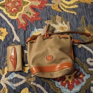 Dooney & Bourke Vintage drawstring bucket bag (Italian pebble leather) combo